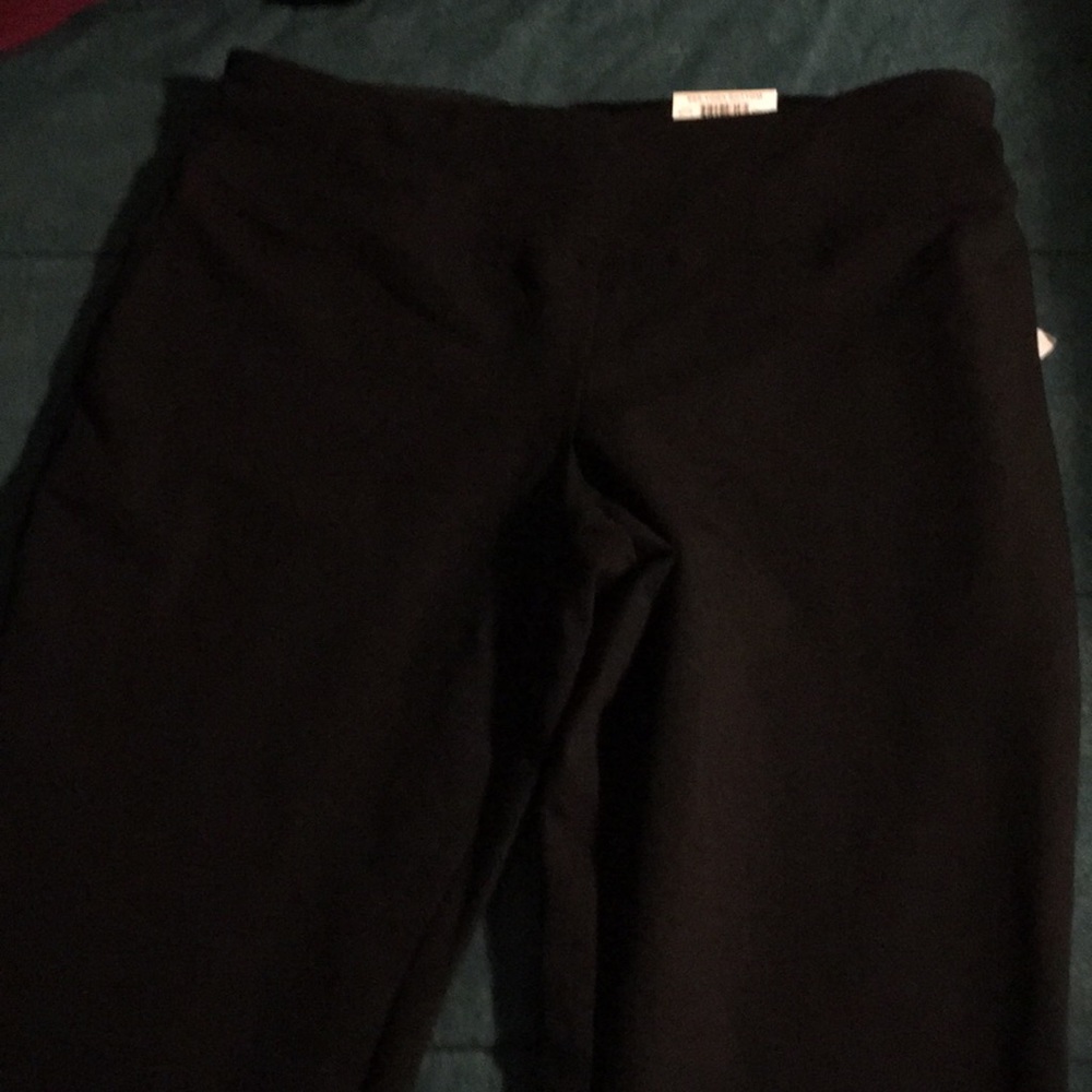 ESS Yoga bottom mid rise tummy